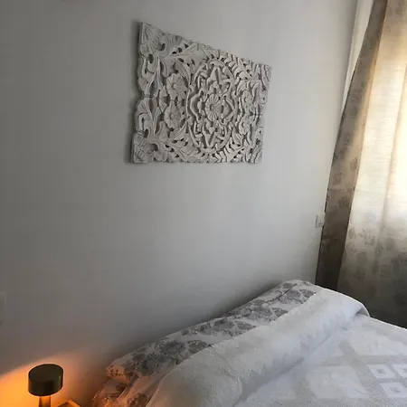 بيت ضيافة R&b Midora Montale
