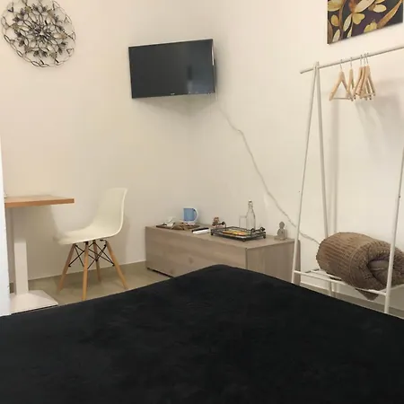 بيت ضيافة R&b Midora Montale 3*