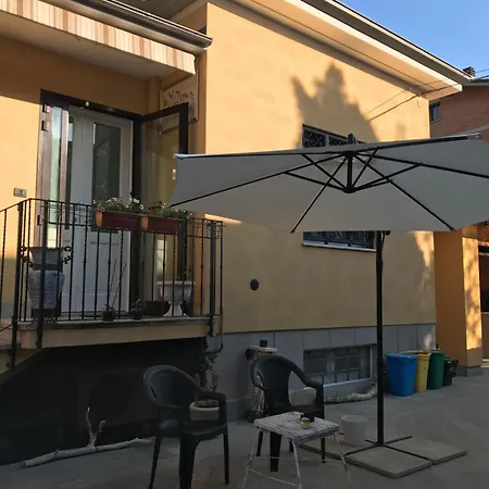 R&b Midora Montale