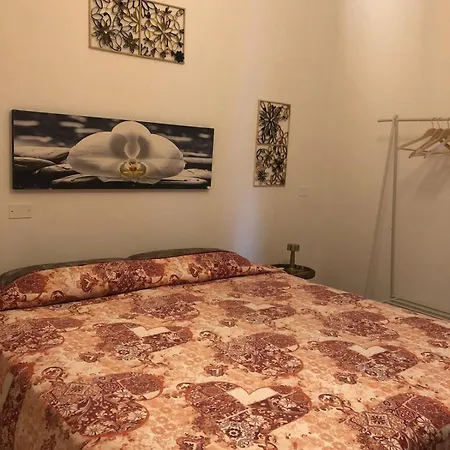 R&b Midora Montale بيت ضيافة