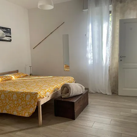 R&b Midora Montale بيت ضيافة 3*