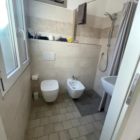 R&b Midora Montale 3*