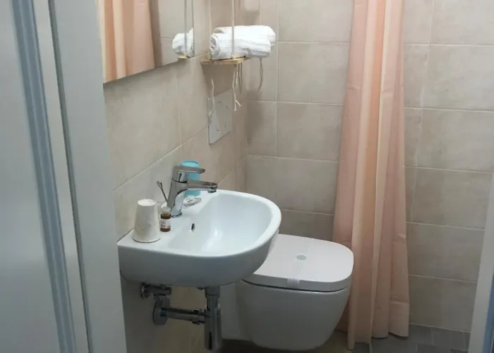 R&b Midora Montale Konukevi