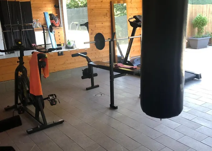 R&b Midora Montale 3*